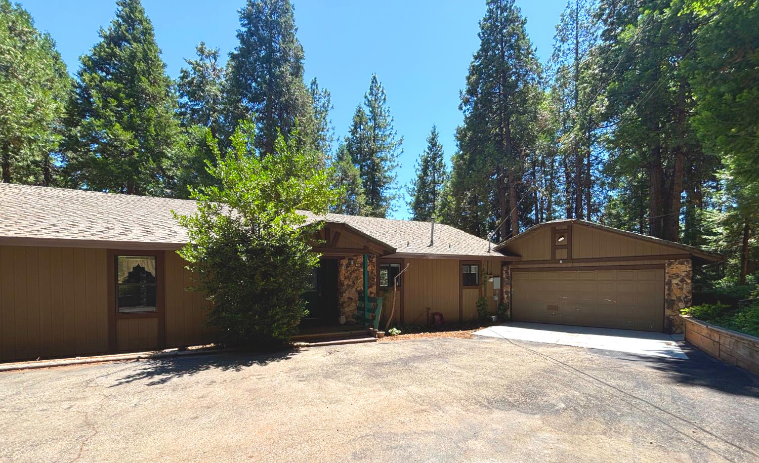 Detail Gallery Image 2 of 33 For 6730 Diamond Dr, Pollock Pines,  CA 95726 - 3 Beds | 2 Baths