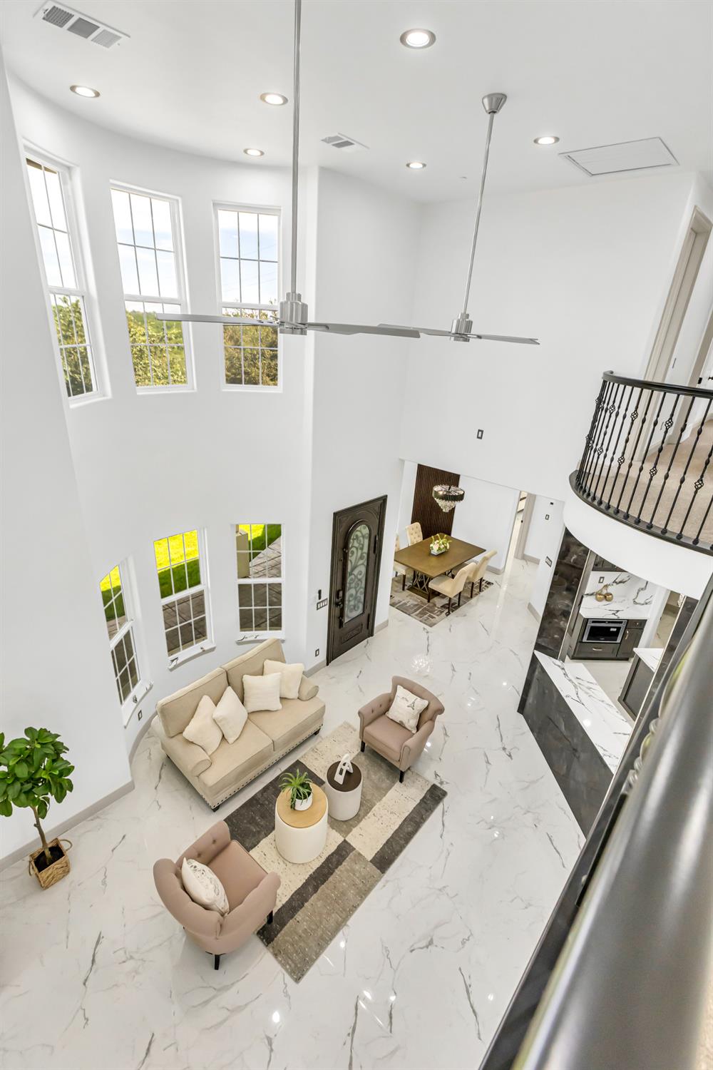 Detail Gallery Image 68 of 98 For 14537 Mira Vista Ln, Lockeford,  CA 95237 - 7 Beds | 4/1 Baths