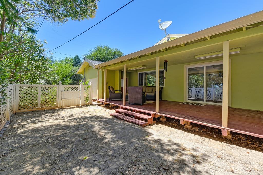 Detail Gallery Image 25 of 49 For 176 Mulberry Ln, Auburn,  CA 95603 - 3 Beds | 1 Baths