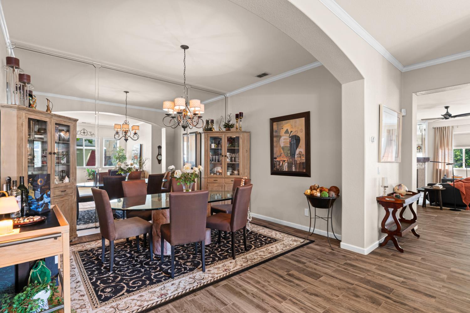 Detail Gallery Image 14 of 60 For 2020 Malcolm Way, Modesto,  CA 95356 - 3 Beds | 3 Baths