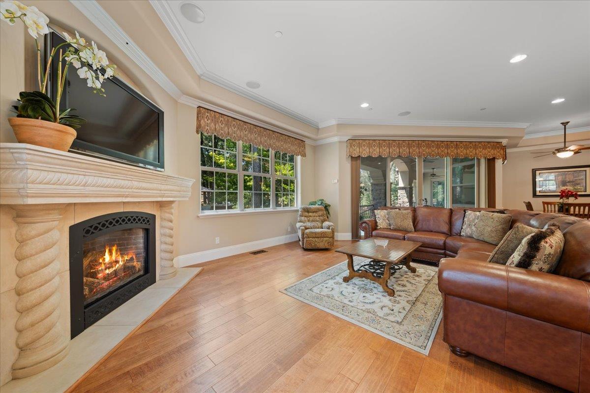 Detail Gallery Image 17 of 67 For 23750 Hogan Rd, Auburn,  CA 95602 - 4 Beds | 3/1 Baths