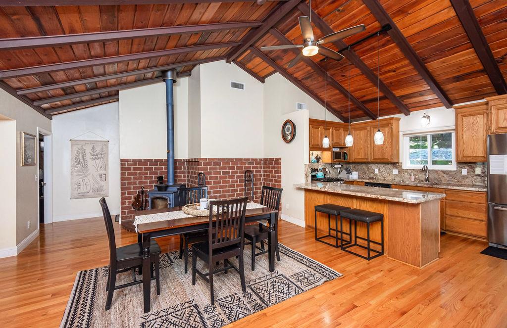 Detail Gallery Image 7 of 37 For 4505 Ingot Ln, Garden Valley,  CA 95633 - 3 Beds | 2 Baths