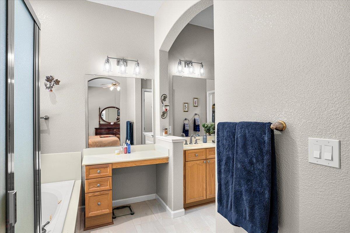 Detail Gallery Image 37 of 53 For 426 Treecrest Cir, Oakdale,  CA 95361 - 3 Beds | 2 Baths