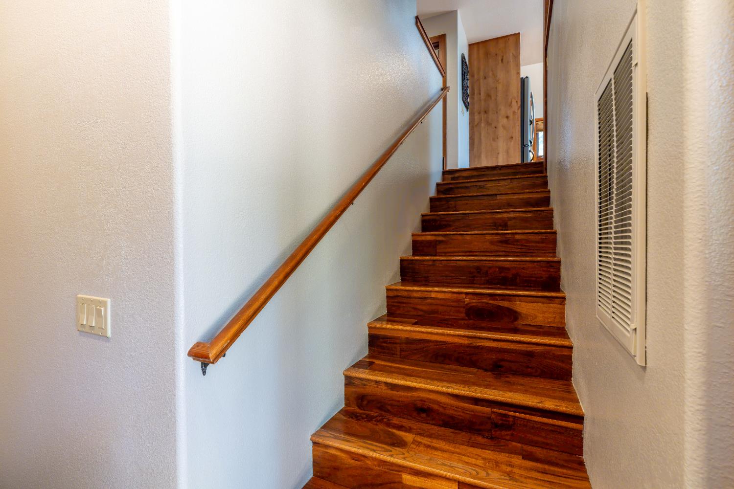 Detail Gallery Image 15 of 47 For 10854 Royal Crest Dr, Truckee,  CA 96161 - 2 Beds | 1/1 Baths
