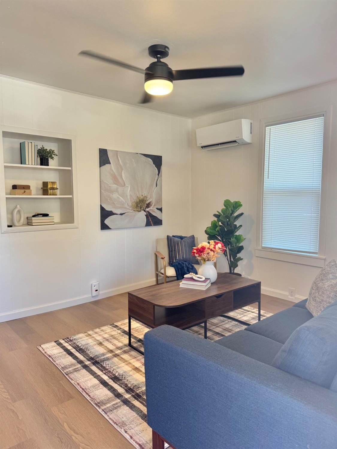 Detail Gallery Image 4 of 15 For 1739 Gilchrist Ave, Stockton,  CA 95205 - 2 Beds | 1 Baths