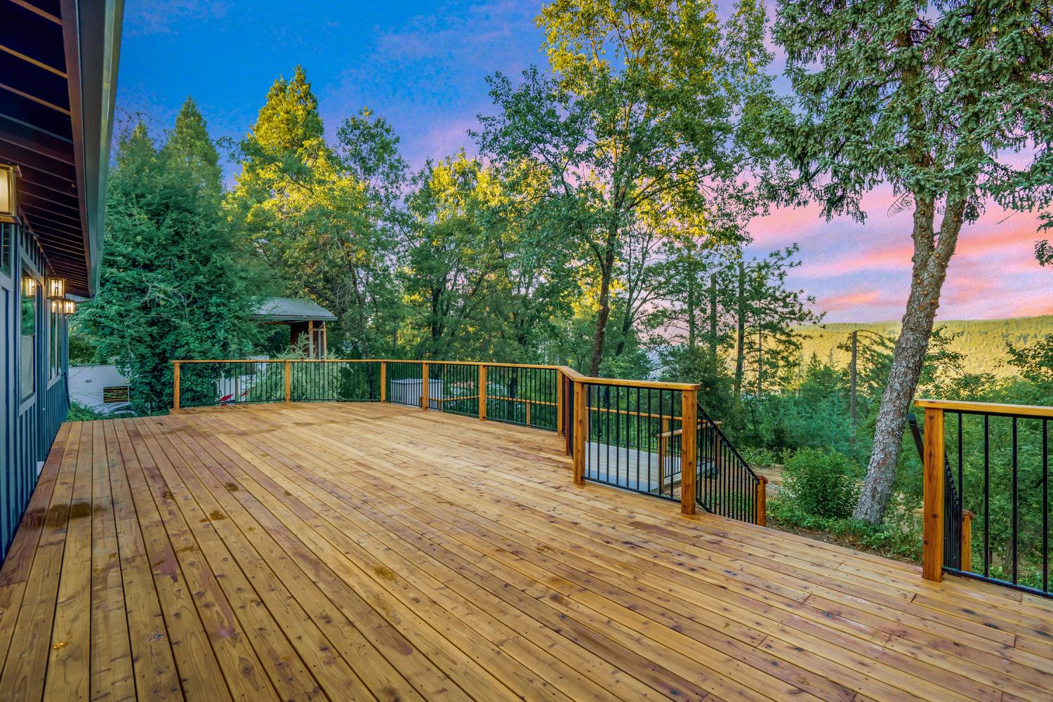 Detail Gallery Image 32 of 43 For 24200 Grand View Ave, Colfax,  CA 95713 - 3 Beds | 2 Baths