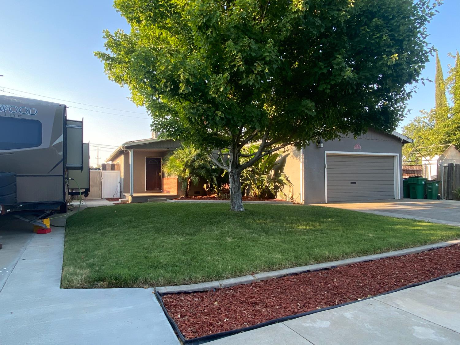 Detail Gallery Image 2 of 50 For 196 Vista Del Rio St, Gridley,  CA 95948 - 3 Beds | 2 Baths