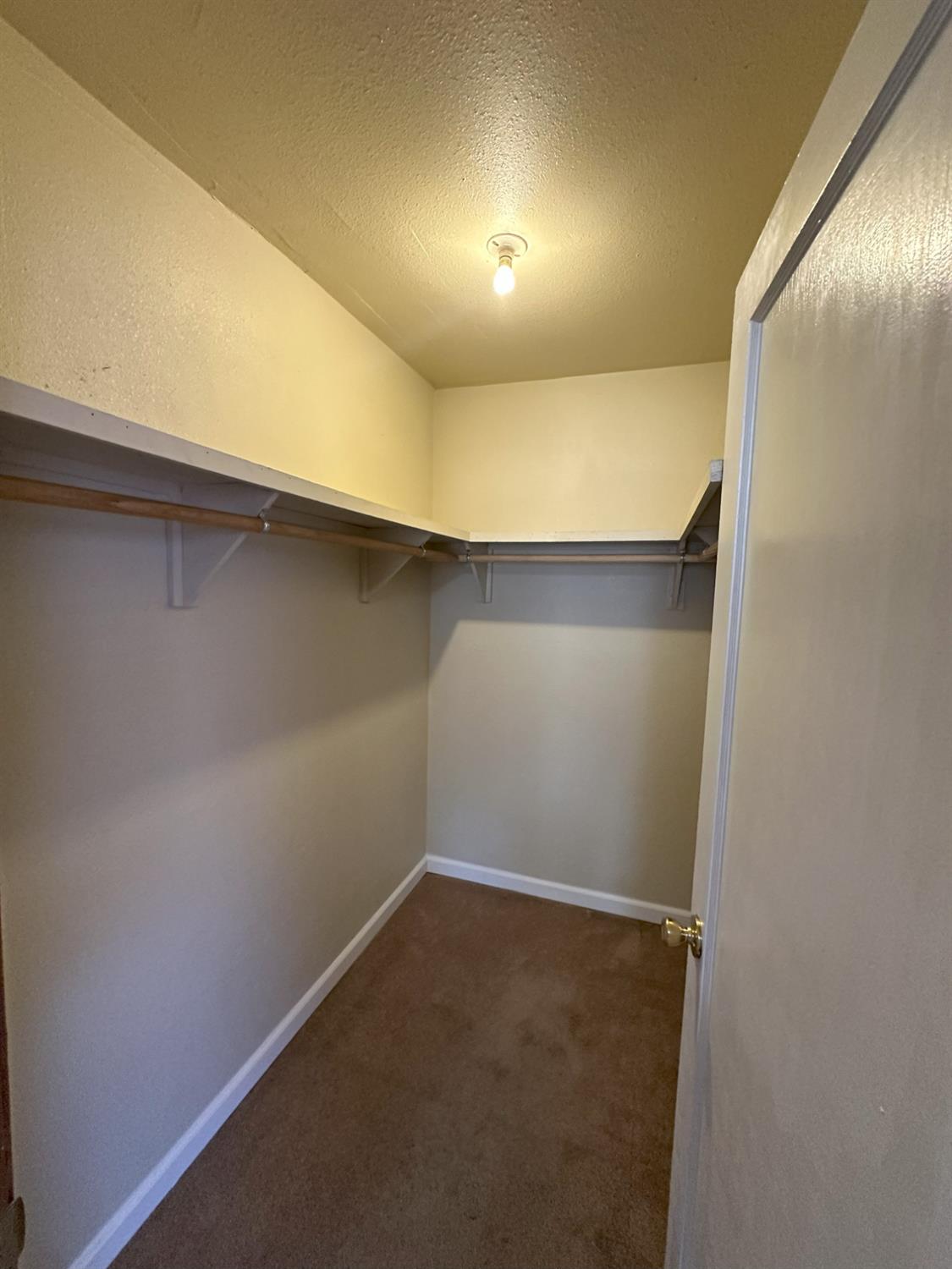 Detail Gallery Image 17 of 20 For 405 Colorado Ave, Modesto,  CA 95351 - 3 Beds | 2 Baths