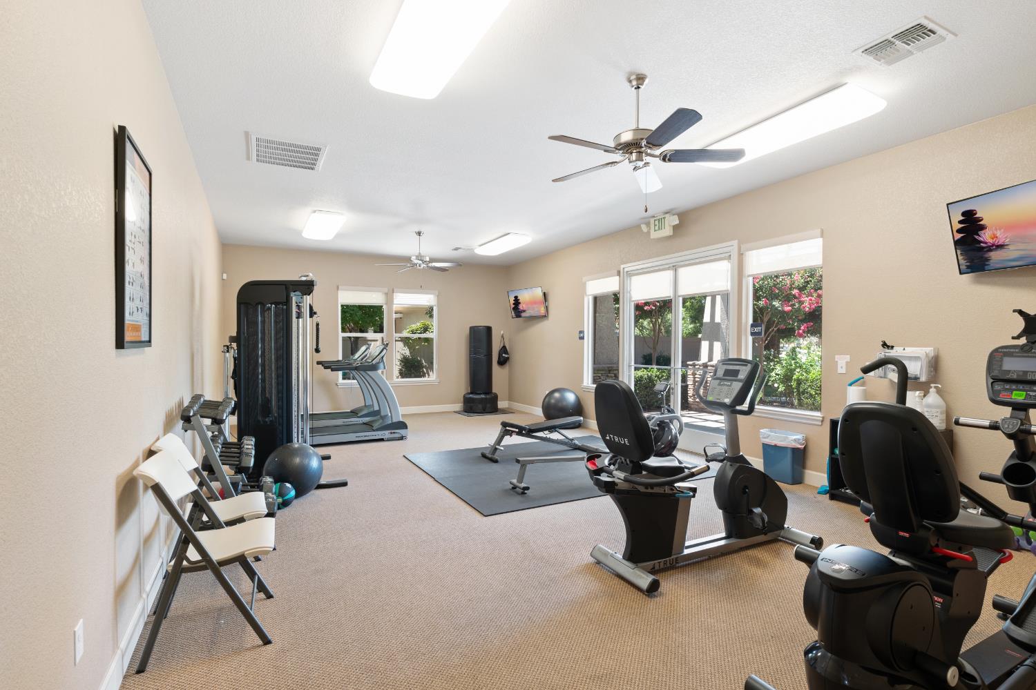 Detail Gallery Image 45 of 51 For 2431 Bird Rock Pl, Turlock,  CA 95380 - 3 Beds | 2 Baths