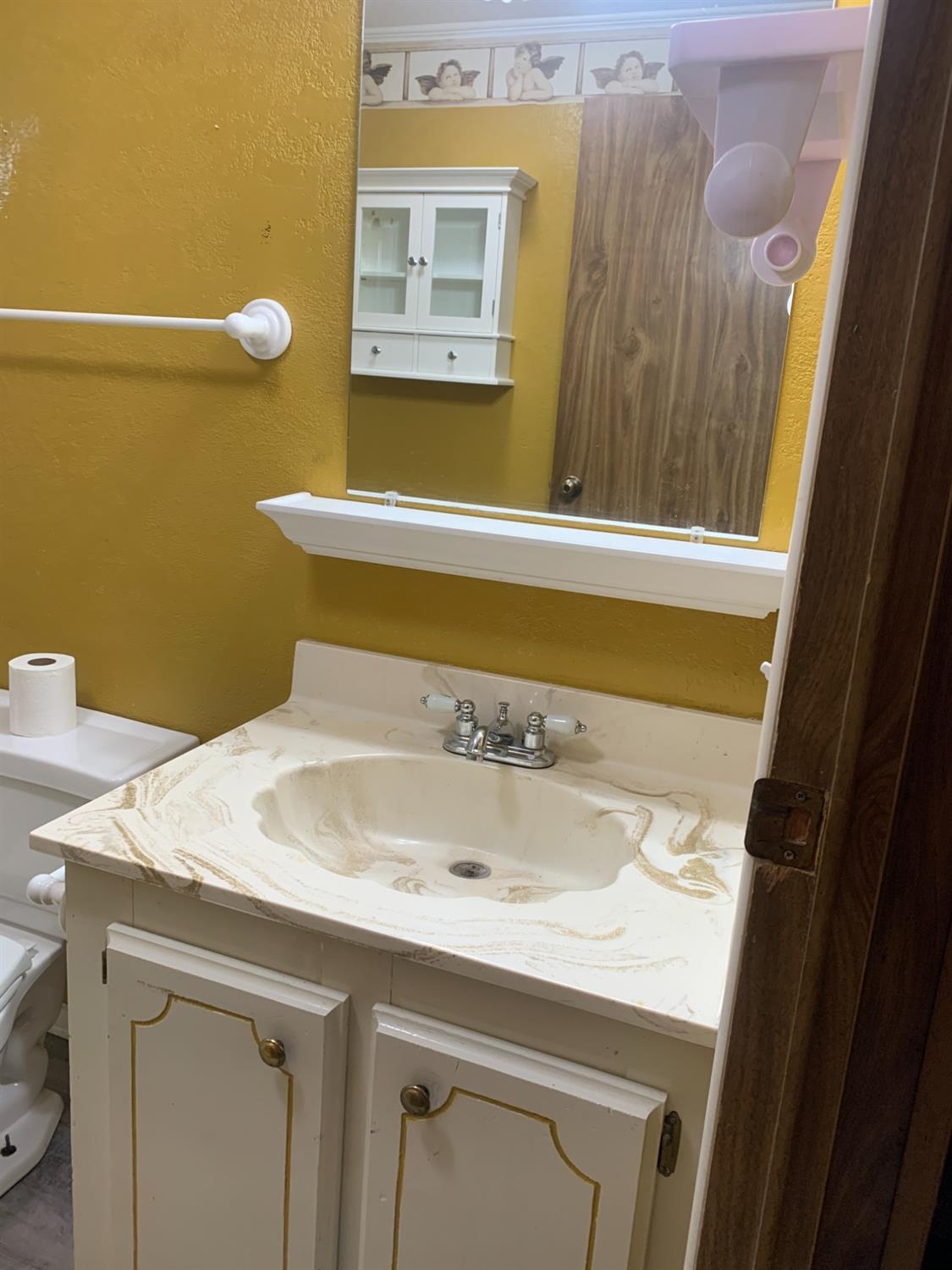 Detail Gallery Image 14 of 32 For 4911 Brookdale Dr. 144, Sacramento,  CA 95834 - 2 Beds | 2 Baths