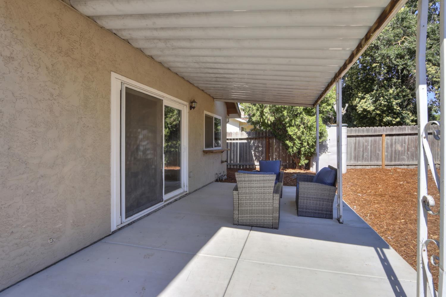 Detail Gallery Image 45 of 48 For 9013 Meadowsweet Way, Elk Grove,  CA 95624 - 4 Beds | 2 Baths