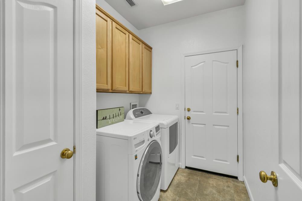 Detail Gallery Image 37 of 64 For 9688 Pasture Rose Ct, Elk Grove,  CA 95624 - 3 Beds | 2/1 Baths