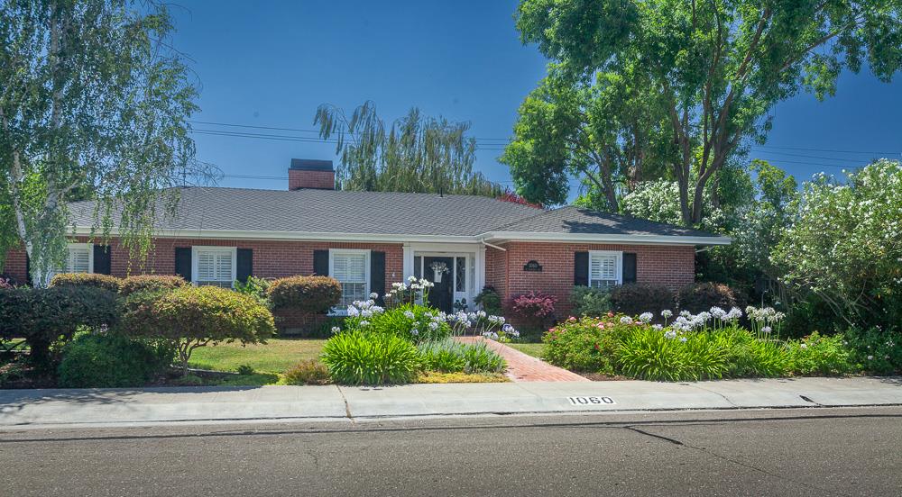 Detail Gallery Image 2 of 73 For 1060 W Monterey Ave, Stockton,  CA 95204 - 4 Beds | 3 Baths