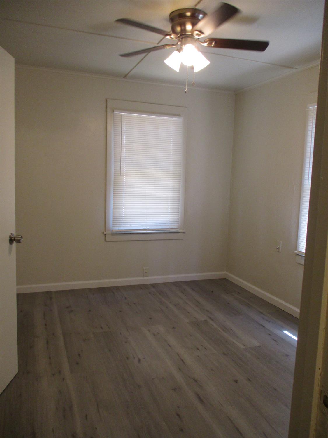 Detail Gallery Image 9 of 14 For 339 W 6th St, Stockton,  CA 95206 - 1 Beds | 1 Baths