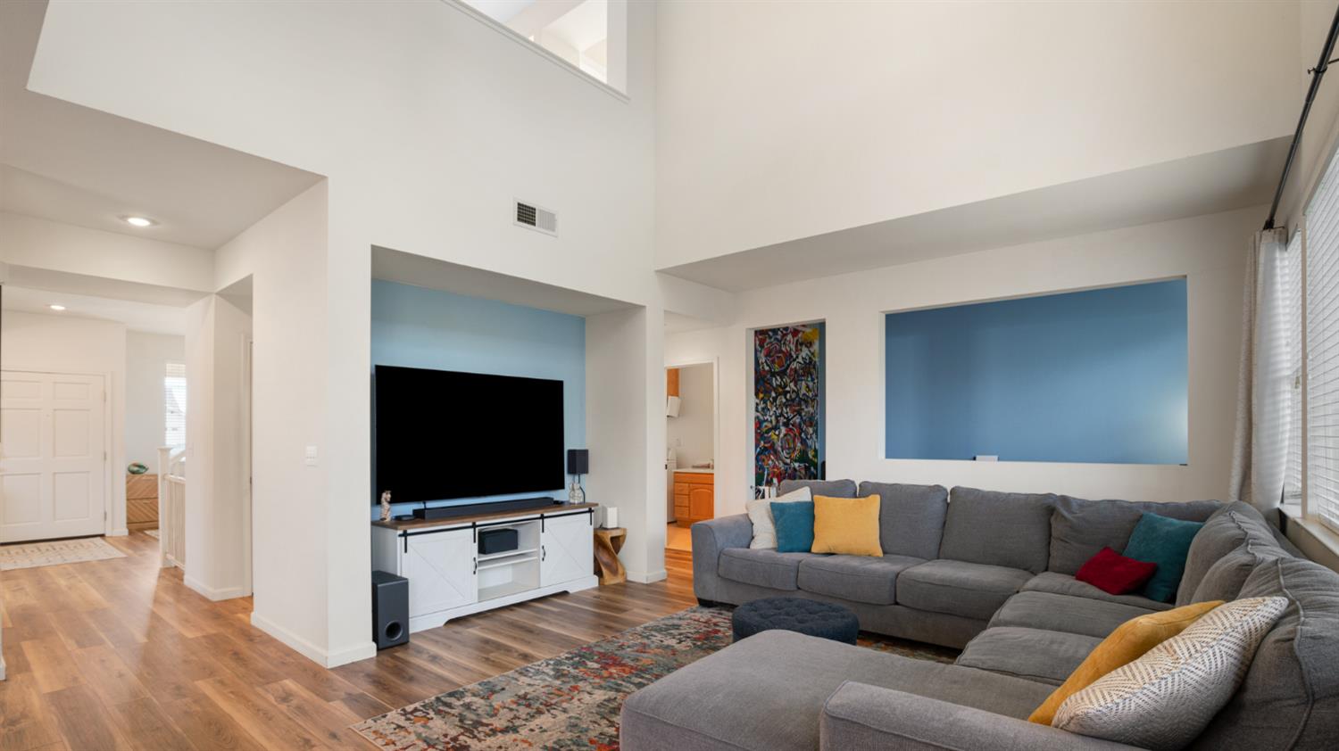 Detail Gallery Image 11 of 41 For 1385 Maiden Ct, Tracy,  CA 95377 - 3 Beds | 3 Baths