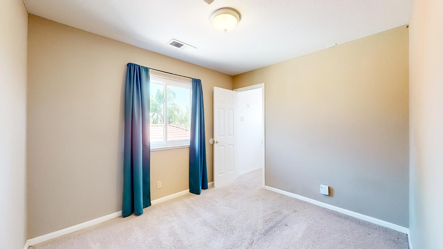 Detail Gallery Image 23 of 41 For 2334 Santos St, Dos Palos,  CA 93620 - 4 Beds | 2/5 Baths
