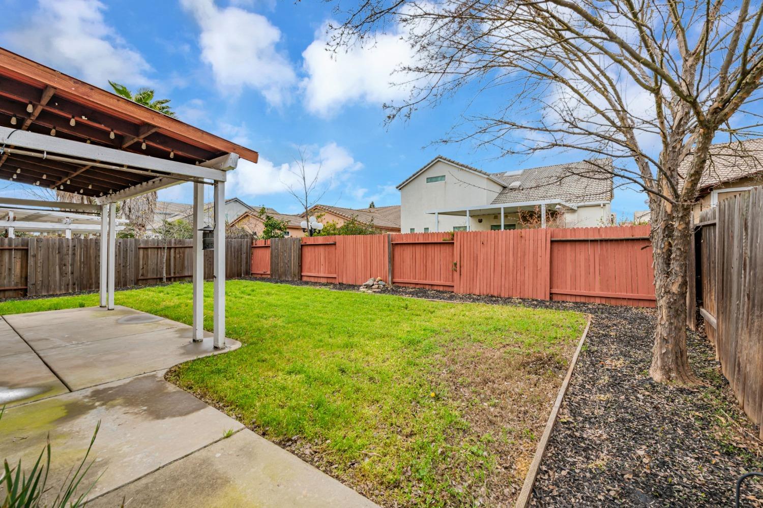 Detail Gallery Image 46 of 46 For 9065 Robbins Rd, Sacramento,  CA 95829 - 4 Beds | 2/1 Baths