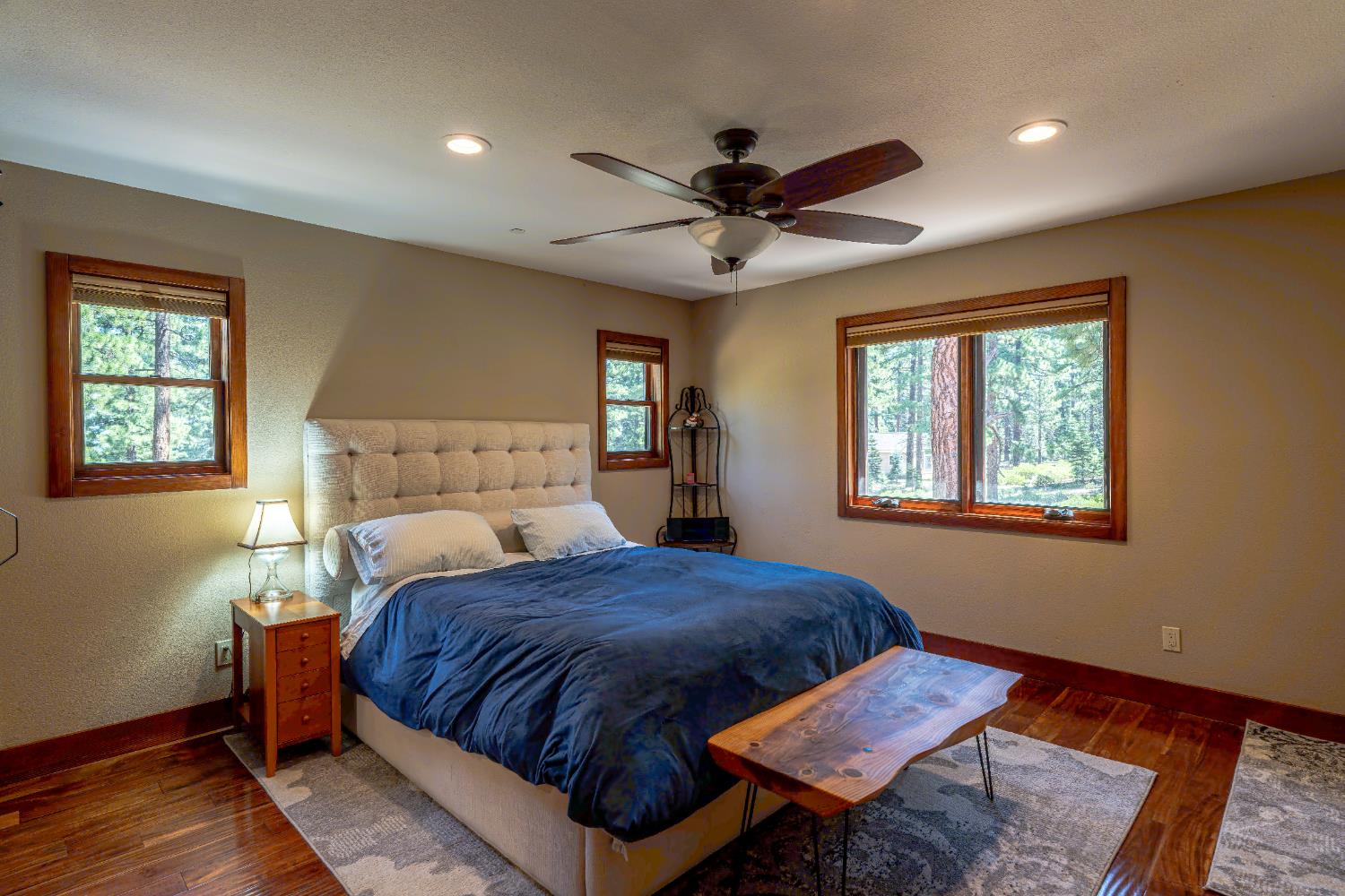 Detail Gallery Image 28 of 47 For 10854 Royal Crest Dr, Truckee,  CA 96161 - 2 Beds | 1/1 Baths