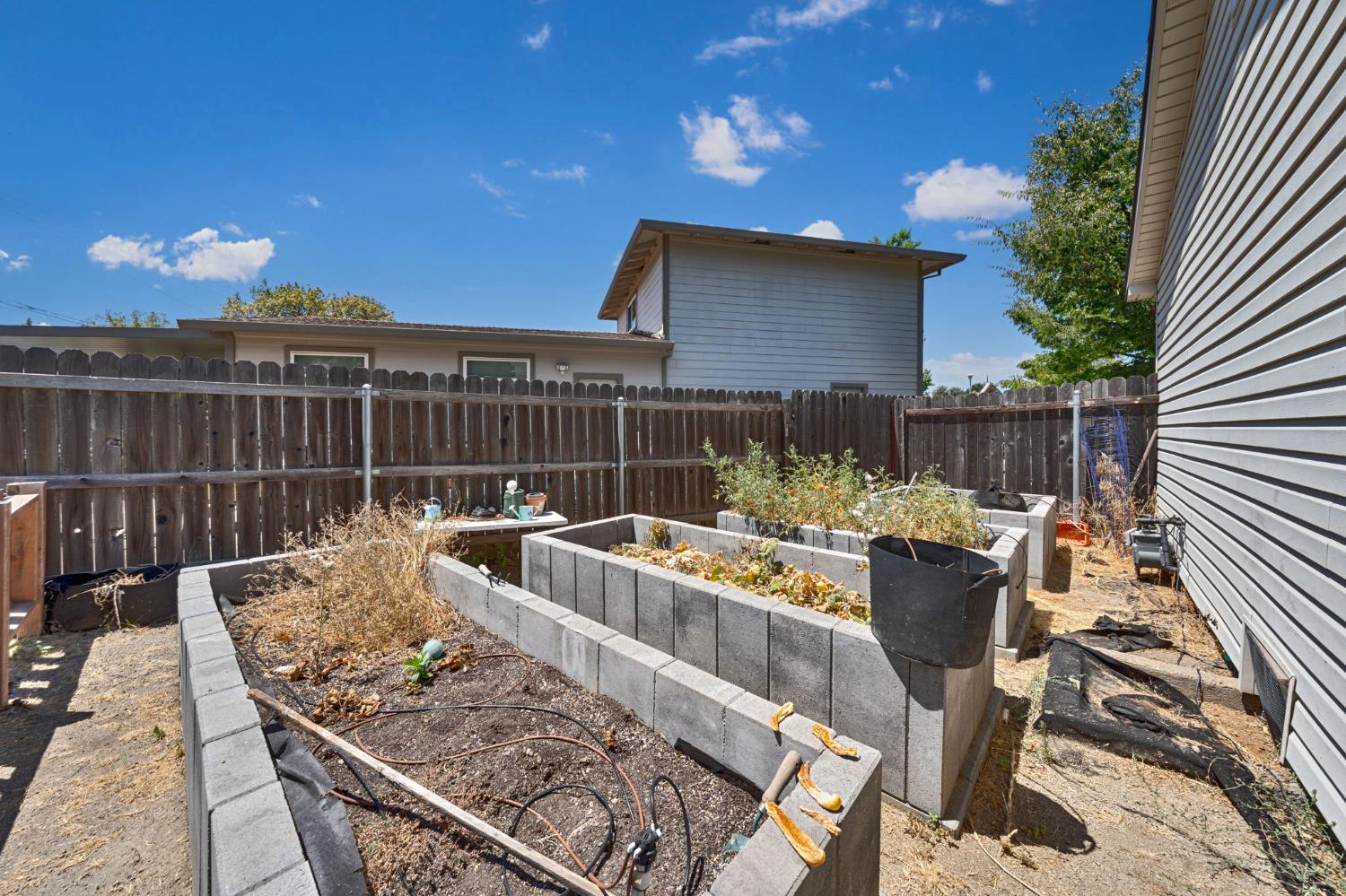 Detail Gallery Image 30 of 32 For 7712 Hyssop Ct, Citrus Heights,  CA 95621 - 3 Beds | 1 Baths