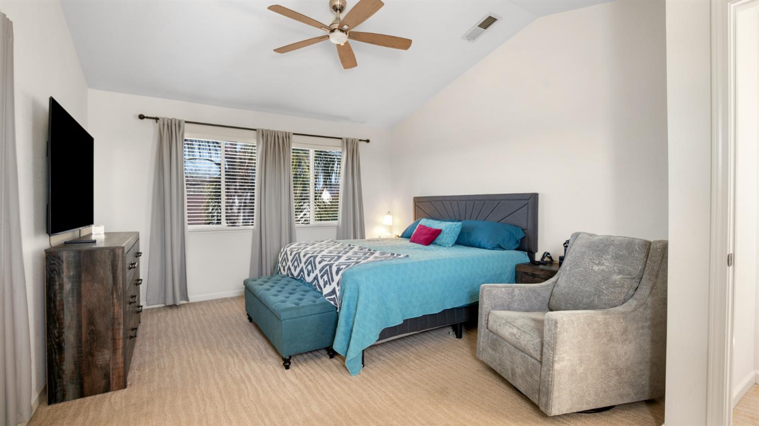 Detail Gallery Image 21 of 41 For 1385 Maiden Ct, Tracy,  CA 95377 - 3 Beds | 3 Baths