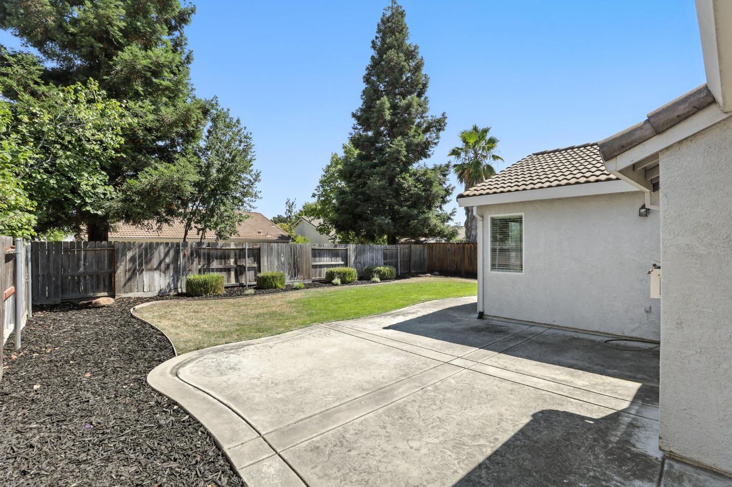 Detail Gallery Image 30 of 31 For 7105 Prazzo Way, Elk Grove,  CA 95757 - 3 Beds | 2 Baths