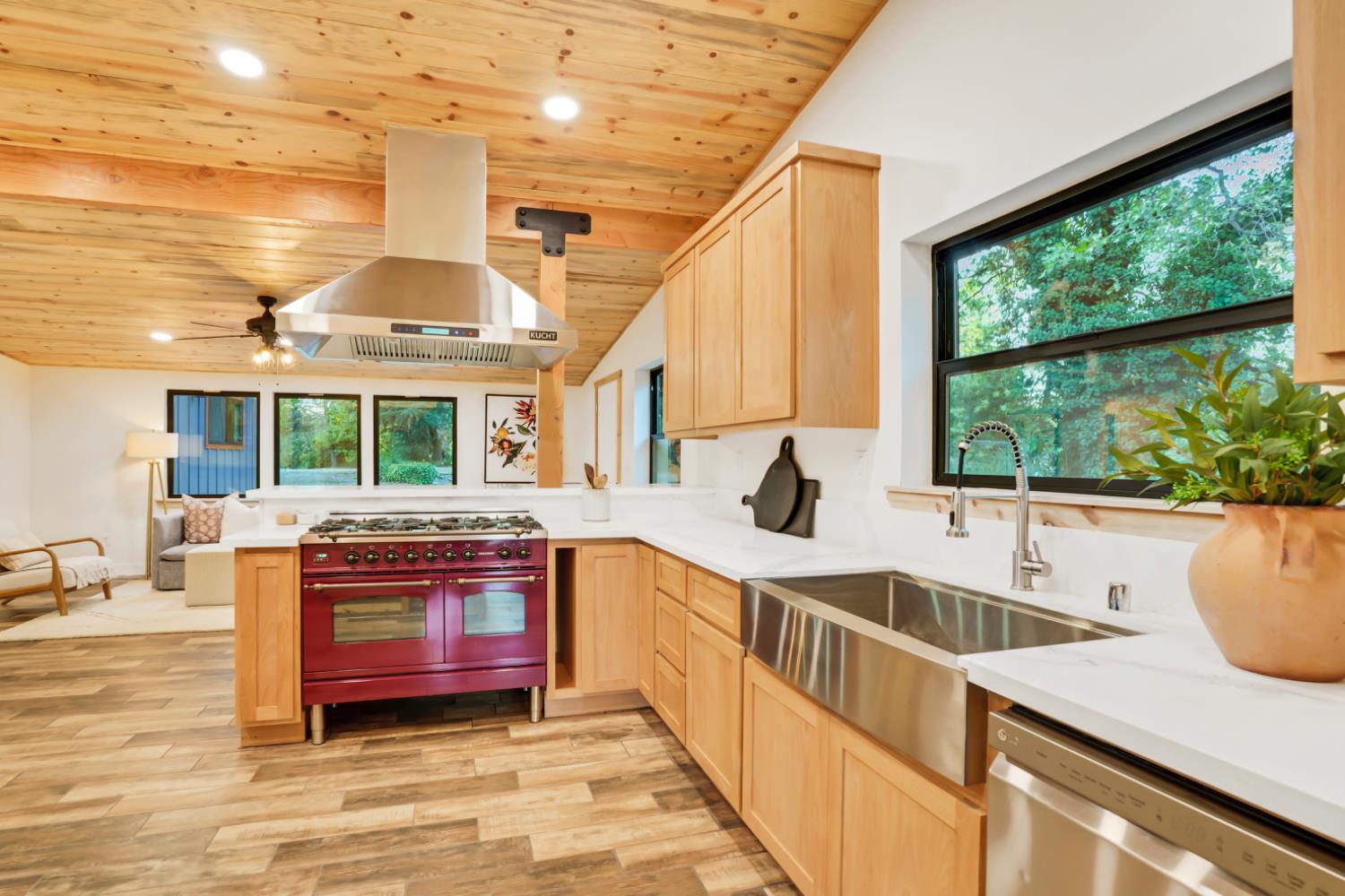 Detail Gallery Image 12 of 43 For 24200 Grand View Ave, Colfax,  CA 95713 - 3 Beds | 2 Baths