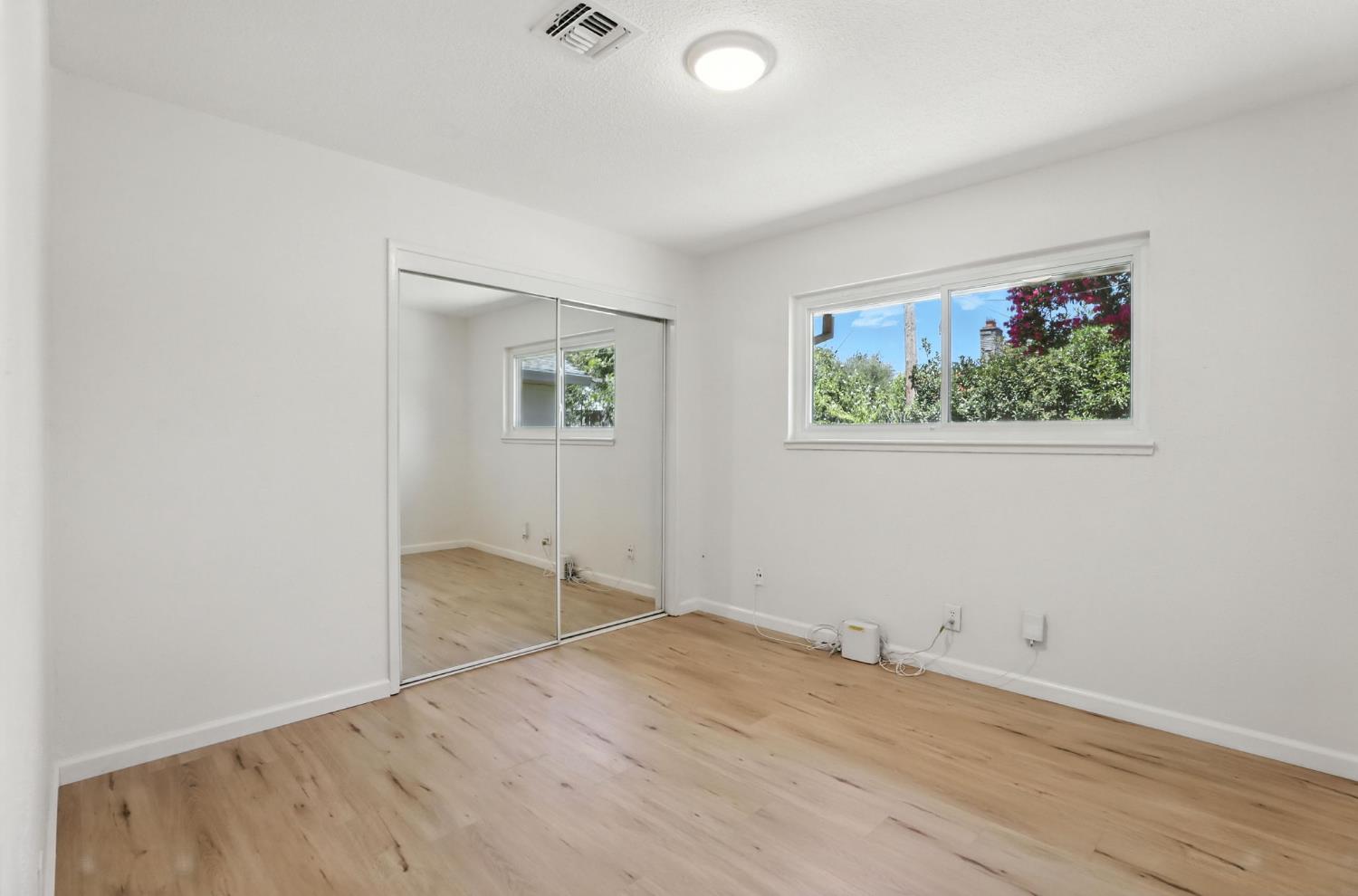 Detail Gallery Image 25 of 37 For 7969 Glenbar Way, Fair Oaks,  CA 95628 - 4 Beds | 2/1 Baths