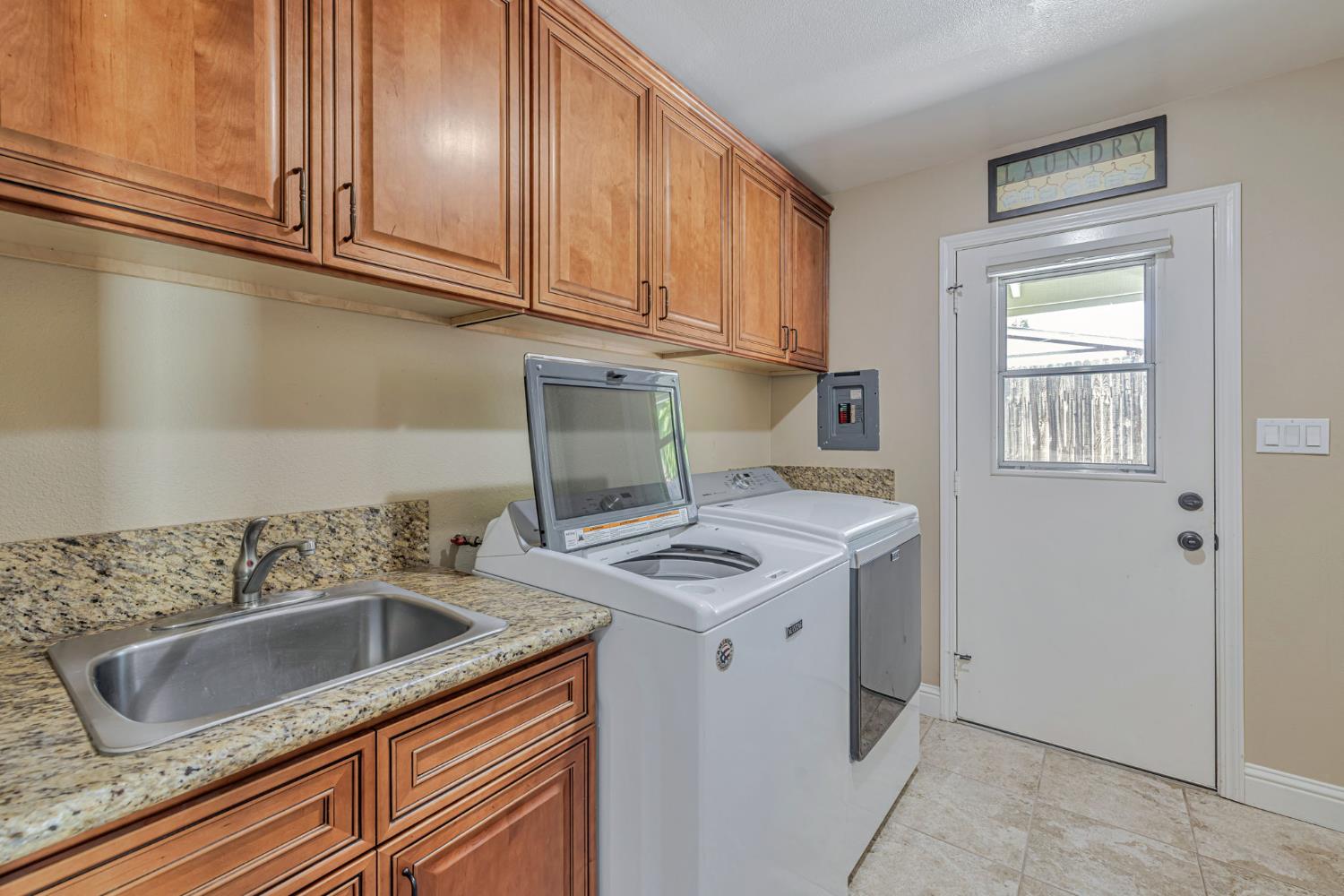 Detail Gallery Image 20 of 58 For 4469 Benton Way, Shingle Springs,  CA 95682 - 4 Beds | 2 Baths