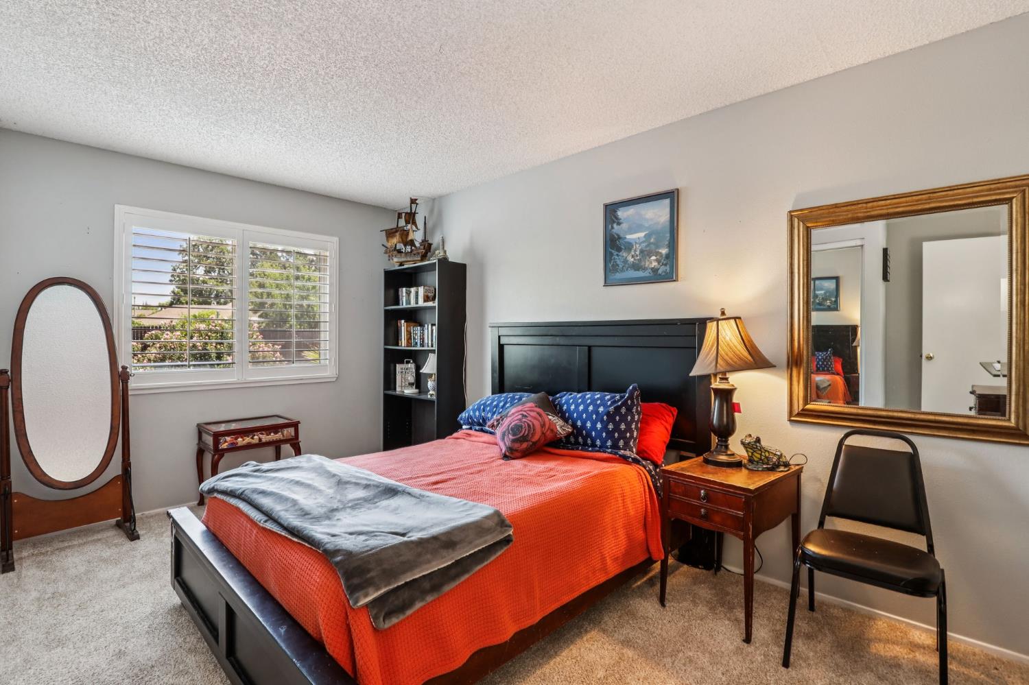 Detail Gallery Image 41 of 55 For 8058 Mesa Oak Way, Citrus Heights,  CA 95610 - 5 Beds | 3 Baths