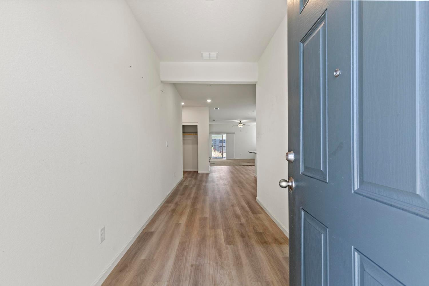 Detail Gallery Image 3 of 41 For 2363 Redgold St, Marysville,  CA 95901 - 4 Beds | 2 Baths