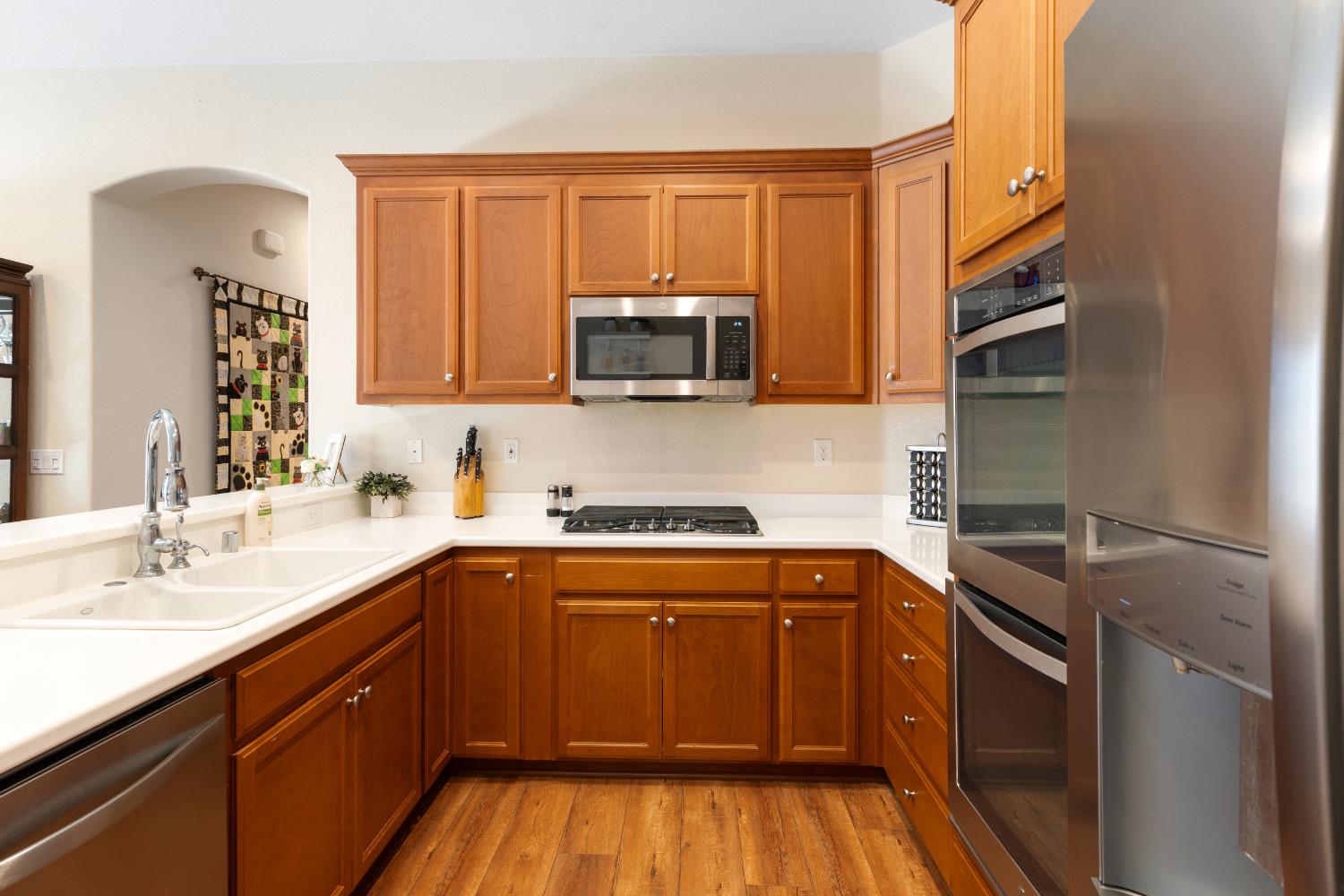 Detail Gallery Image 14 of 51 For 2431 Bird Rock Pl, Turlock,  CA 95380 - 3 Beds | 2 Baths