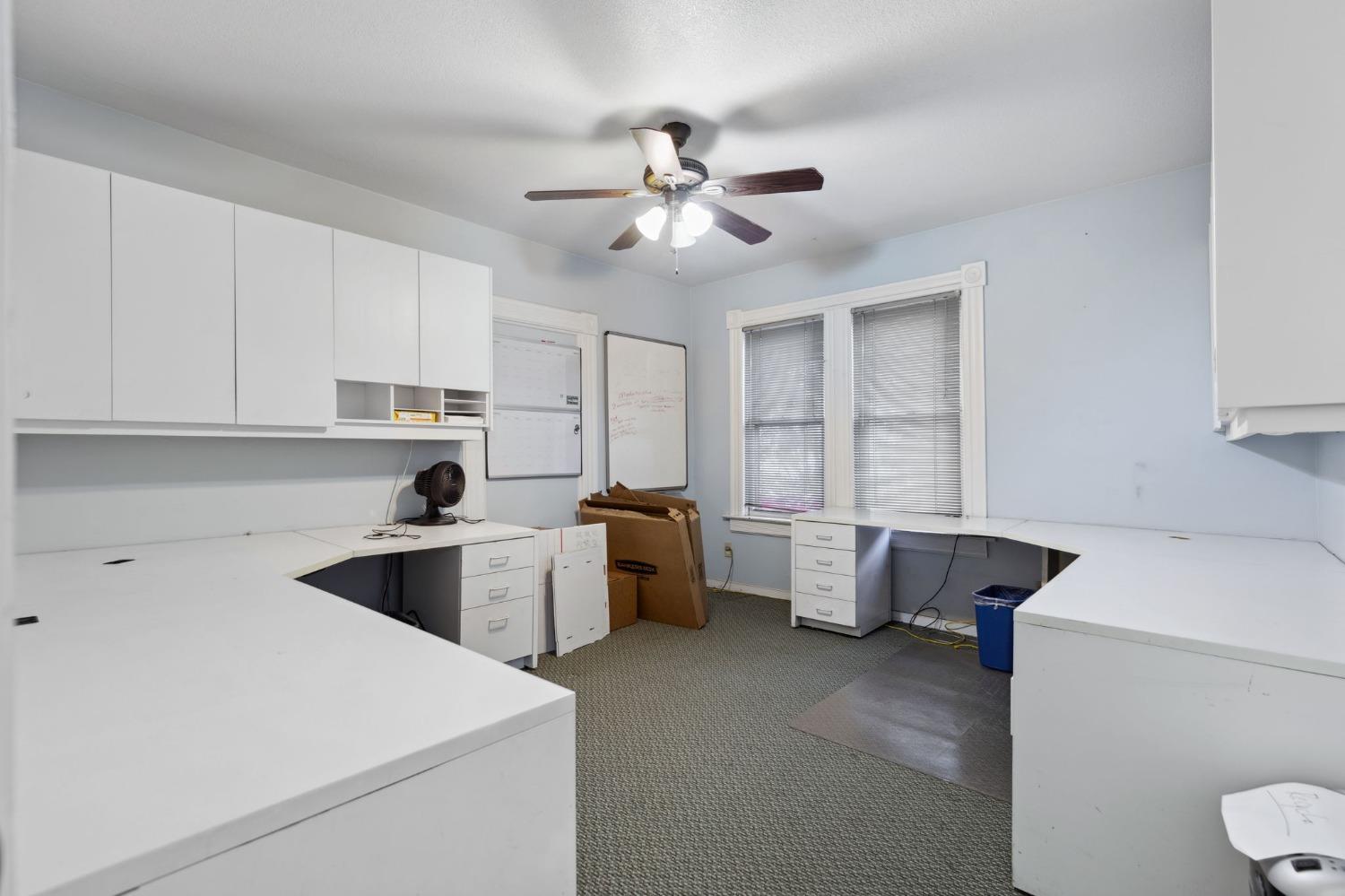 Detail Gallery Image 8 of 19 For 1823 11th St, Sacramento,  CA 95811 - 0 Beds | 0 Baths