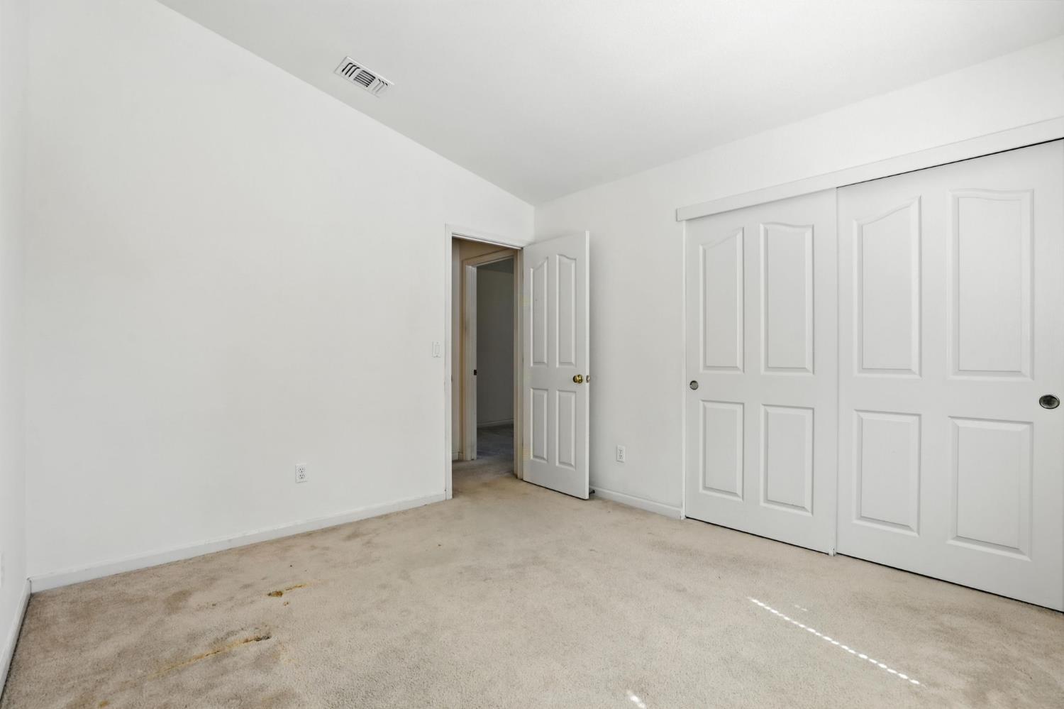 Detail Gallery Image 14 of 31 For 7105 Prazzo Way, Elk Grove,  CA 95757 - 3 Beds | 2 Baths