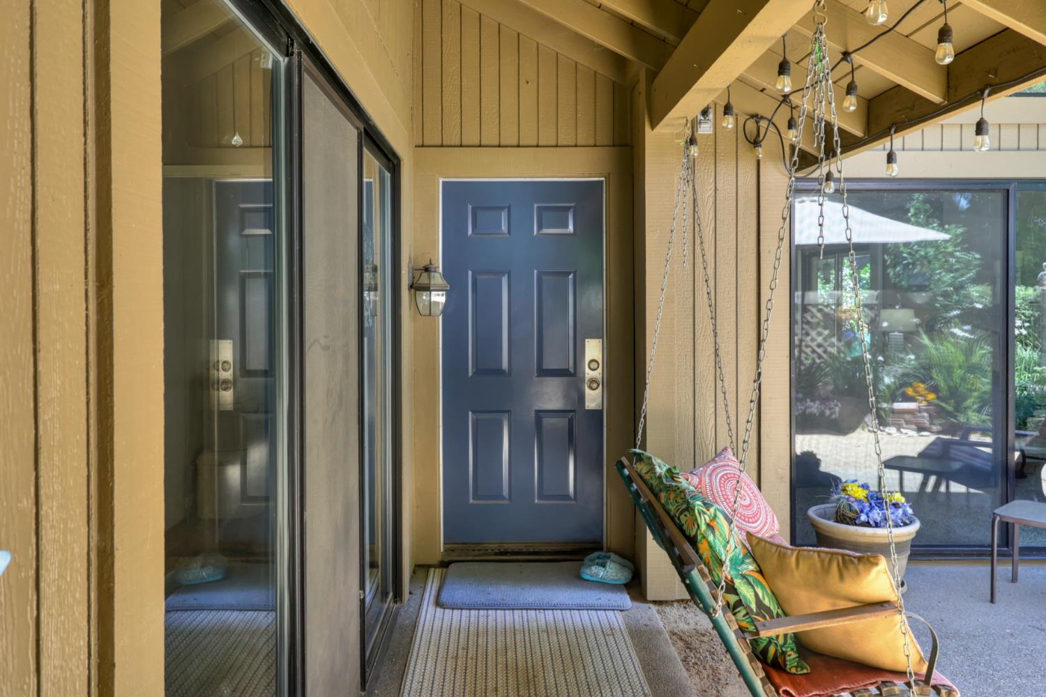Detail Gallery Image 56 of 99 For 1911 Discovery Village Ln, Gold River,  CA 95670 - 2 Beds | 2 Baths