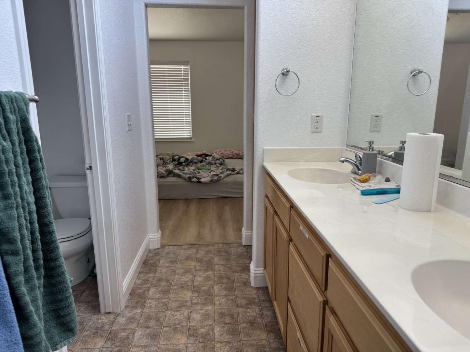 Detail Gallery Image 19 of 41 For 328 Sunburst St, Los Banos,  CA 93635 - 3 Beds | 2 Baths