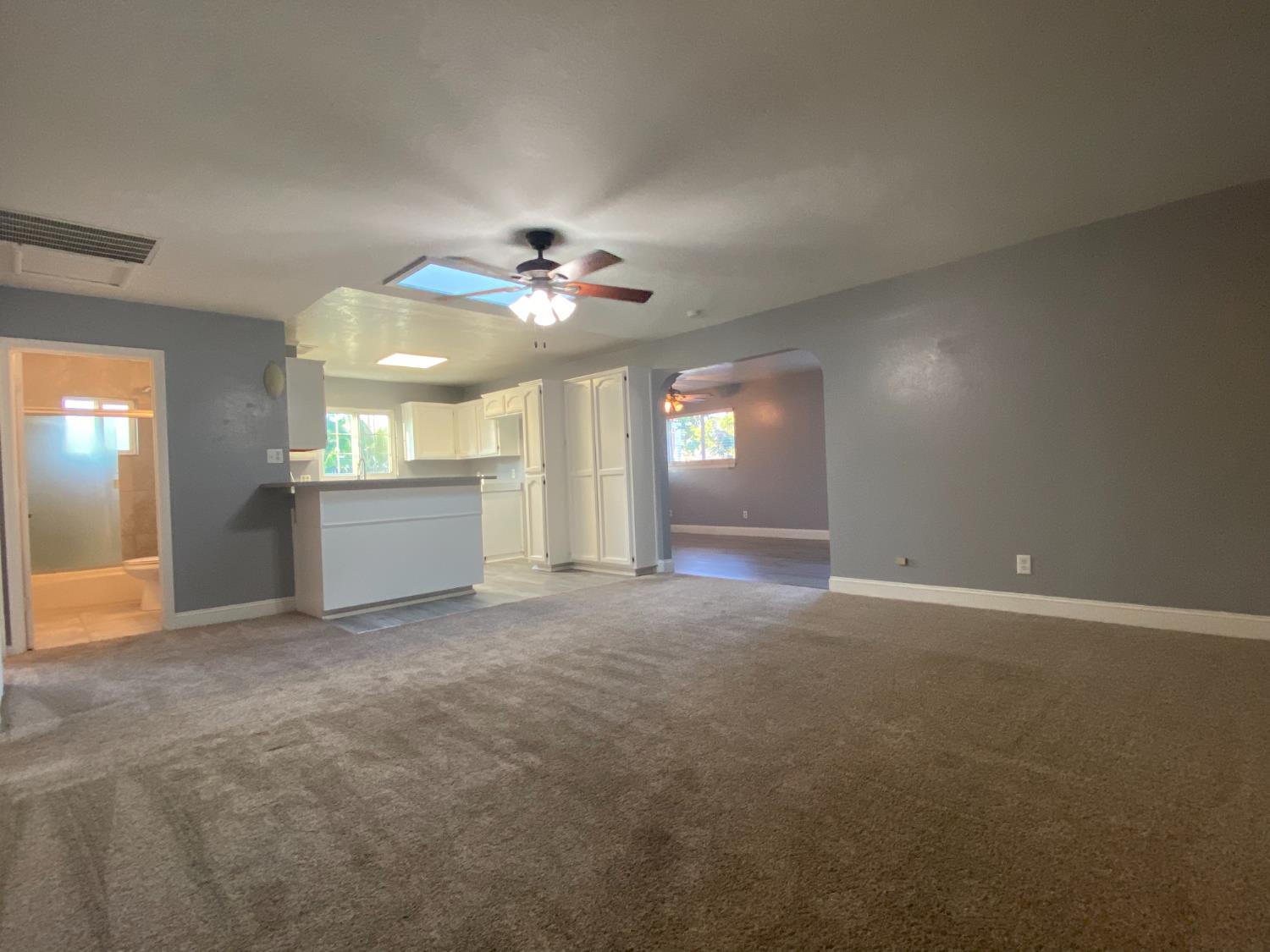 Detail Gallery Image 8 of 50 For 196 Vista Del Rio St, Gridley,  CA 95948 - 3 Beds | 2 Baths