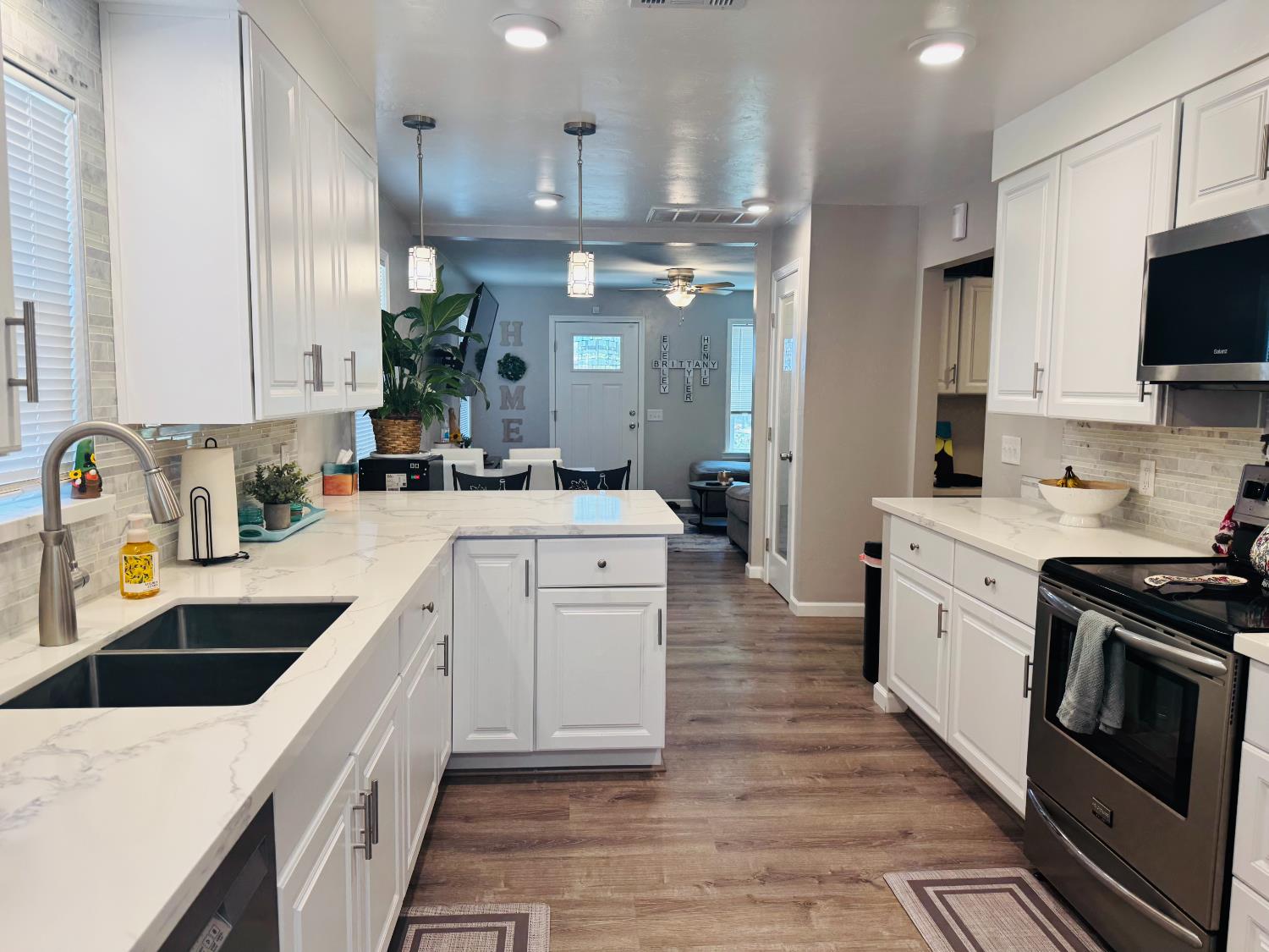 Detail Gallery Image 17 of 43 For 3761 Arizona Ave, Riverbank,  CA 95367 - 3 Beds | 2 Baths