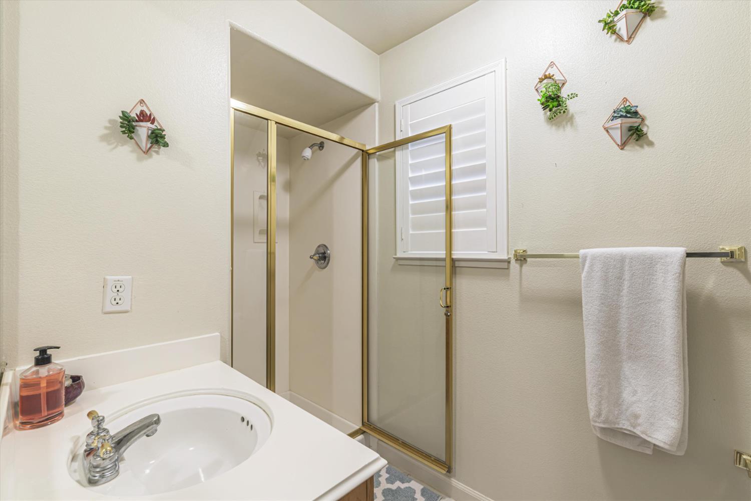 Detail Gallery Image 27 of 31 For 4864 Belford Peak Way, Antioch,  CA 94531 - 4 Beds | 3 Baths
