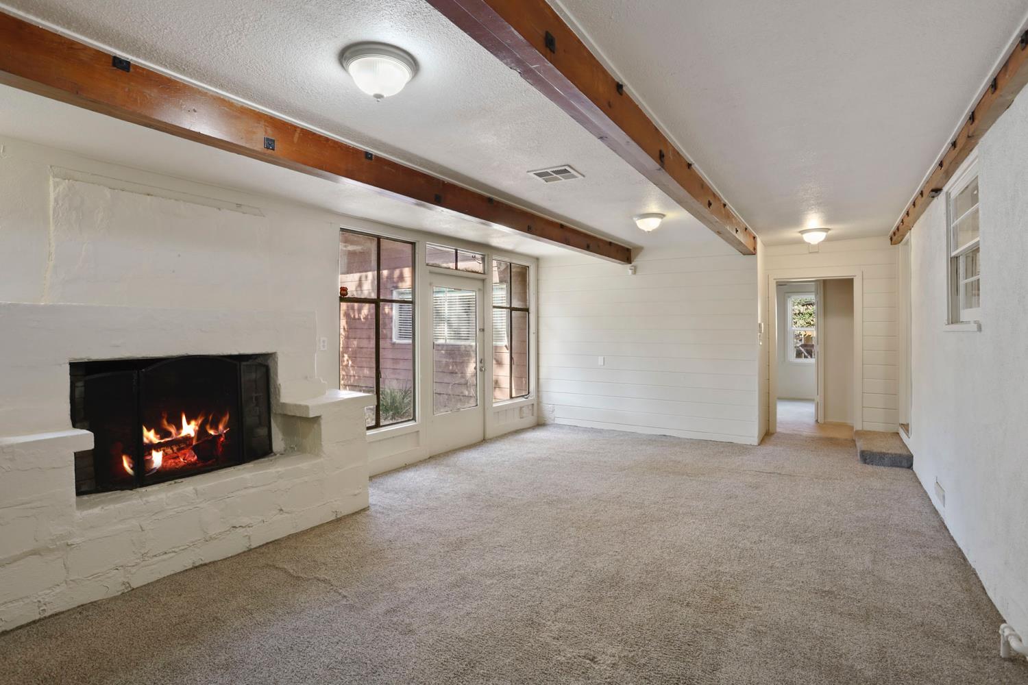 Detail Gallery Image 27 of 60 For 503 E Essex St, Stockton,  CA 95204 - 4 Beds | 2 Baths