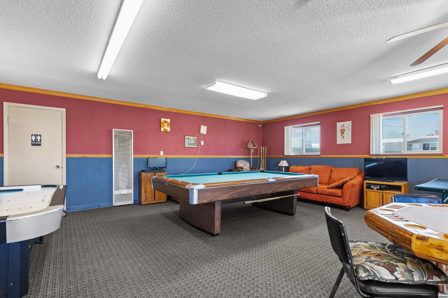 Detail Gallery Image 25 of 30 For 8181 Folsom Blvd 88, Sacramento,  CA 95826 - 2 Beds | 1 Baths
