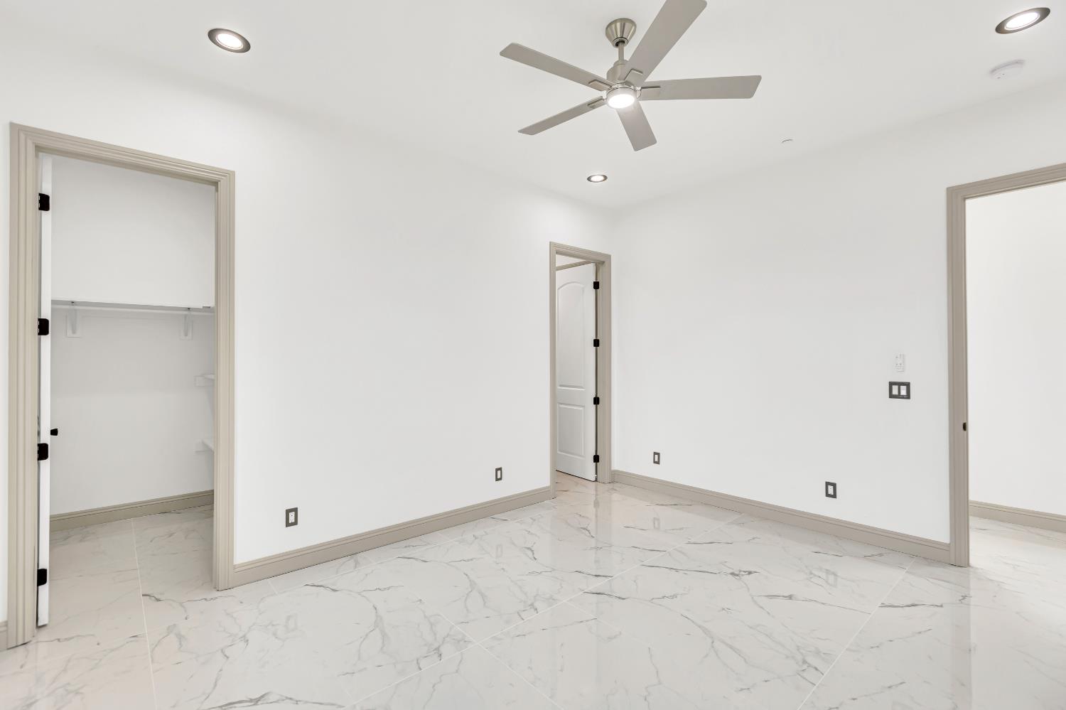 Detail Gallery Image 64 of 98 For 14537 Mira Vista Ln, Lockeford,  CA 95237 - 7 Beds | 4/1 Baths