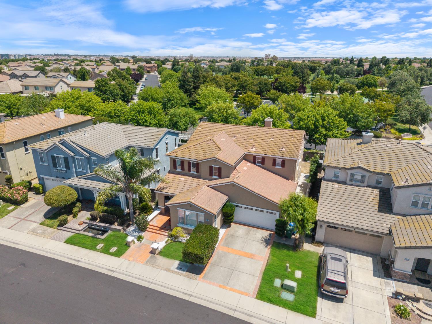 Detail Gallery Image 68 of 78 For 6904 Rio Tejo Way, Elk Grove,  CA 95757 - 5 Beds | 3 Baths
