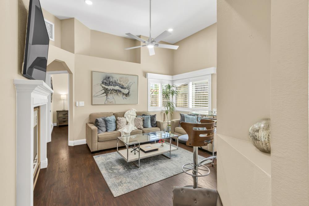 Detail Gallery Image 12 of 40 For 1003 Galleon Way, Sacramento,  CA 95838 - 2 Beds | 2 Baths
