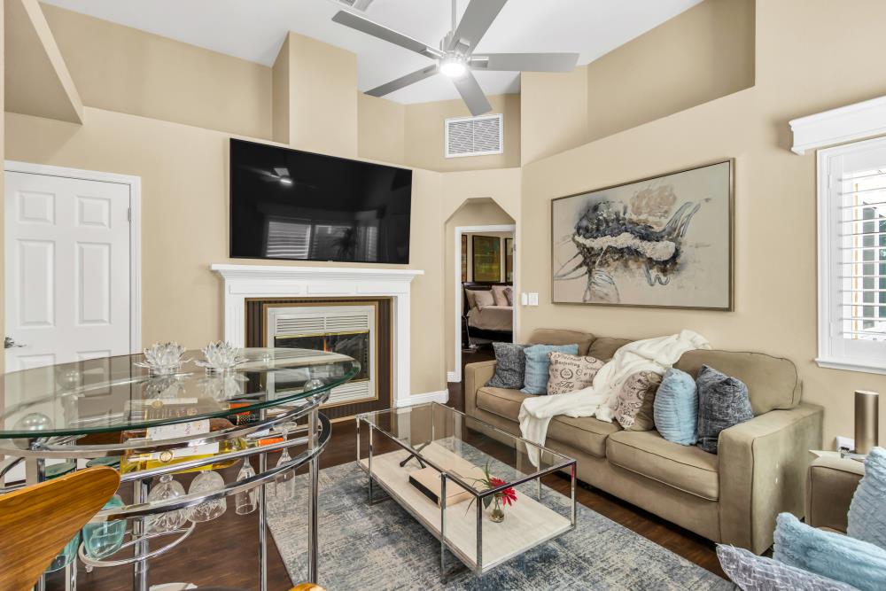Detail Gallery Image 14 of 40 For 1003 Galleon Way, Sacramento,  CA 95838 - 2 Beds | 2 Baths