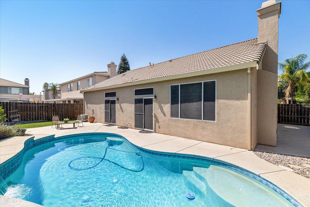 Detail Gallery Image 48 of 55 For 2112 Steinbeck Dr, Modesto,  CA 95356 - 3 Beds | 2 Baths