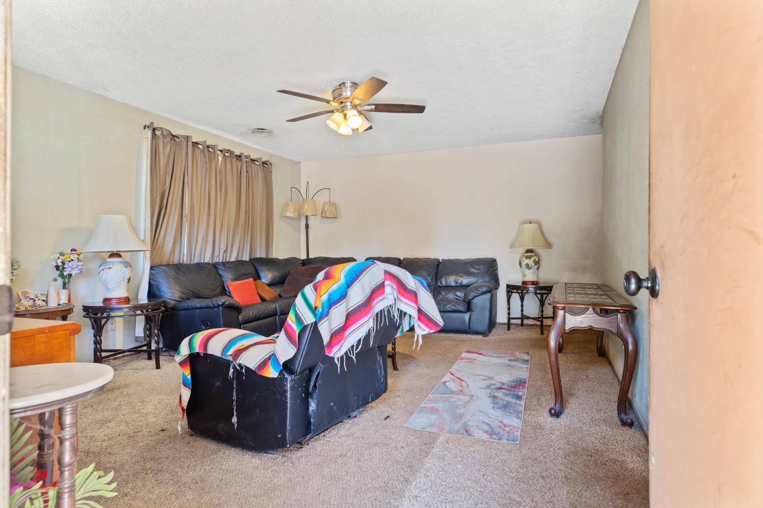 Detail Gallery Image 3 of 28 For 123 Washburn St, Patterson,  CA 95363 - 3 Beds | 1 Baths