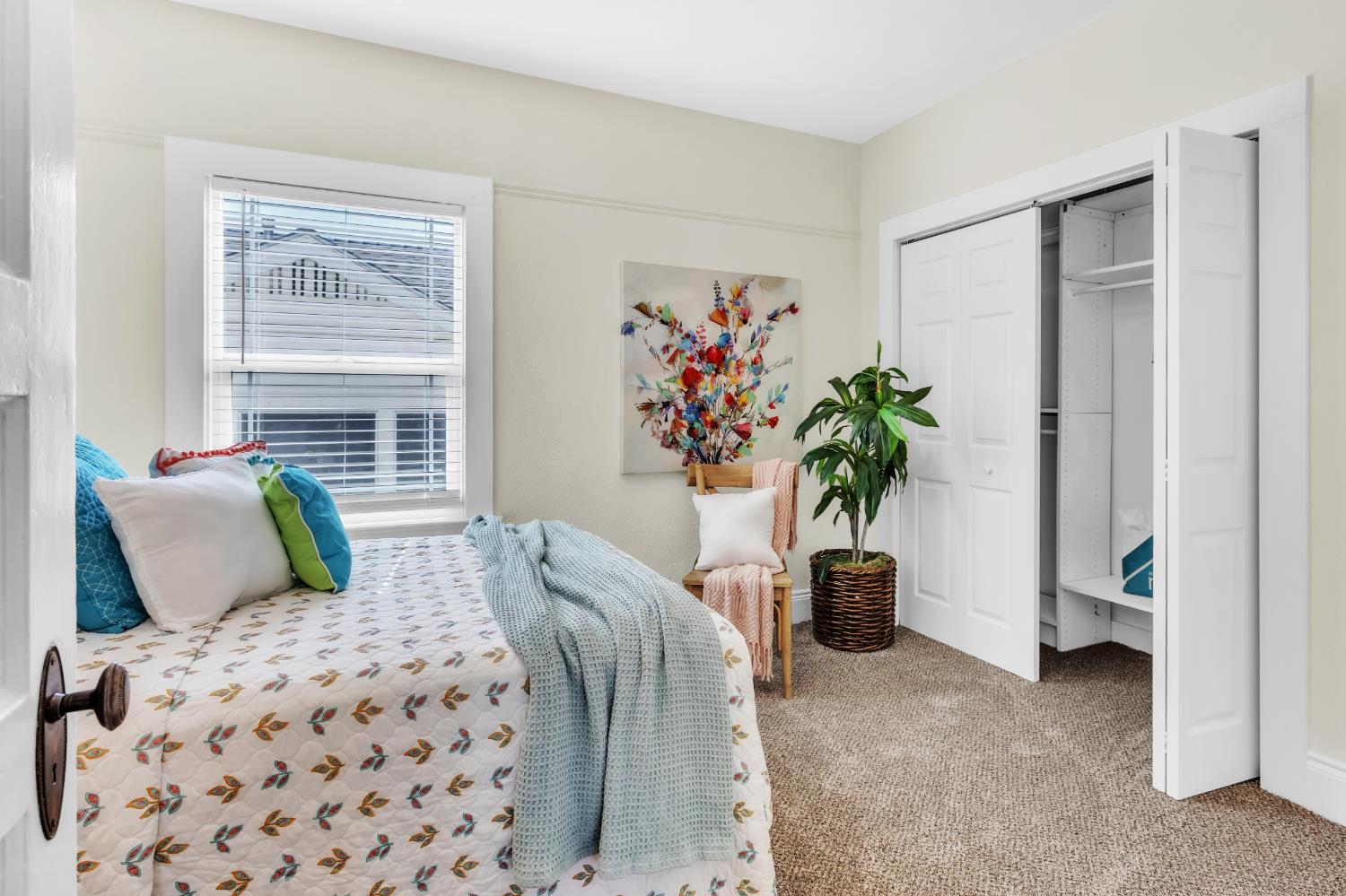 Detail Gallery Image 14 of 25 For 3015 5th Ave, Sacramento,  CA 95817 - – Beds | – Baths