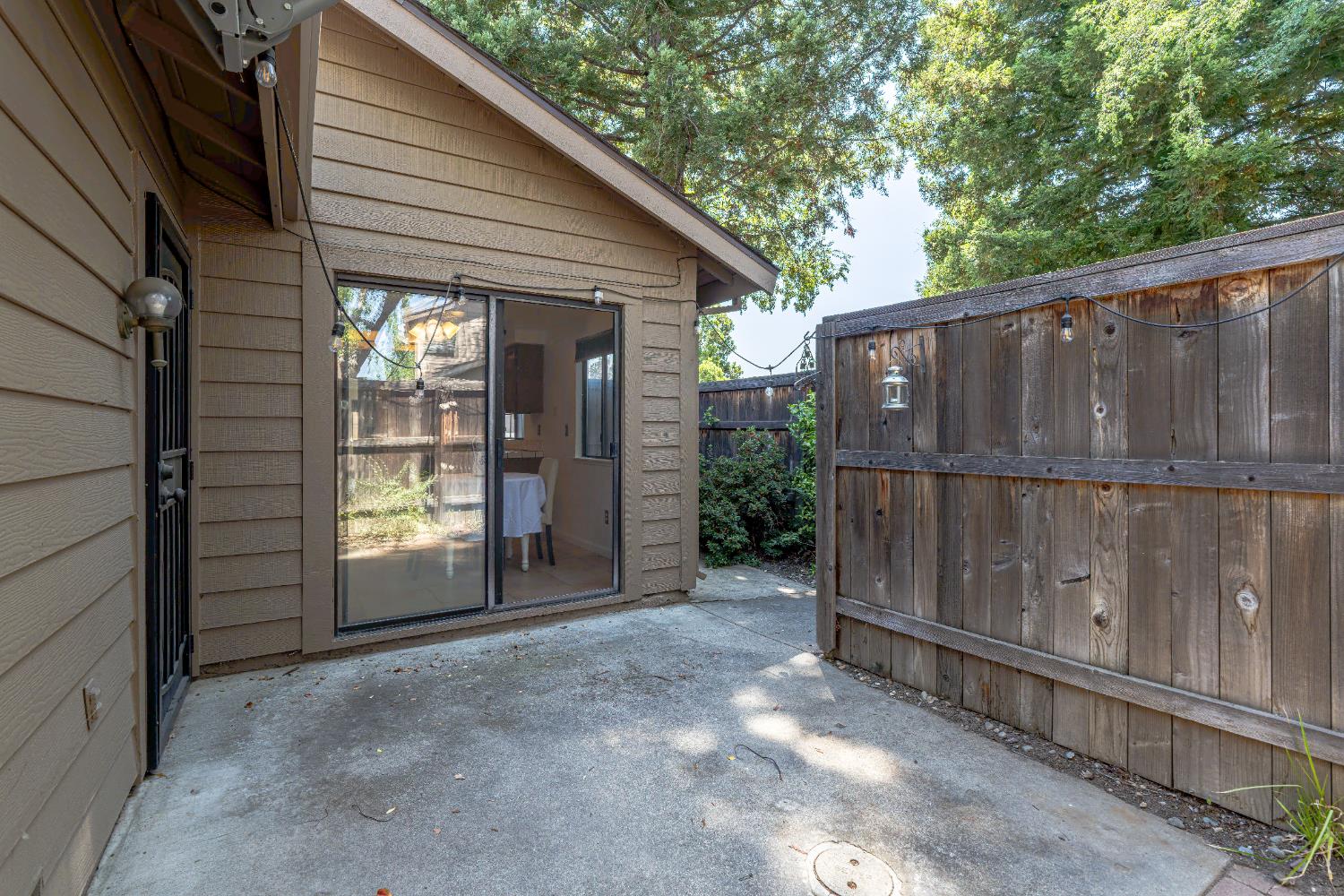 Detail Gallery Image 42 of 47 For 8140 Maderia Port Ln, Fair Oaks,  CA 95628 - 2 Beds | 2 Baths