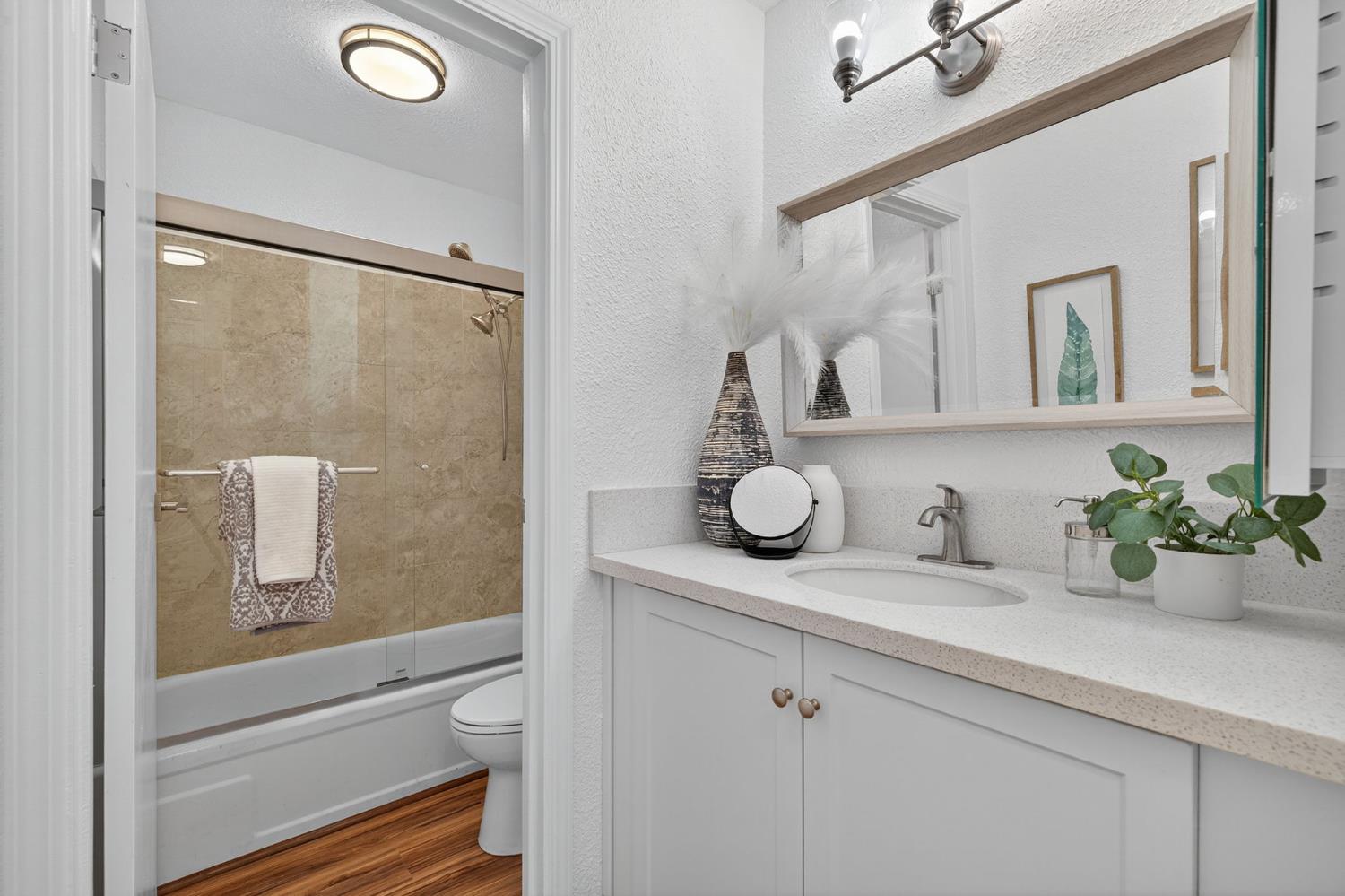 Detail Gallery Image 23 of 49 For 1447 Del Rio Cir #C,  Concord,  CA 94518 - 2 Beds | 1 Baths