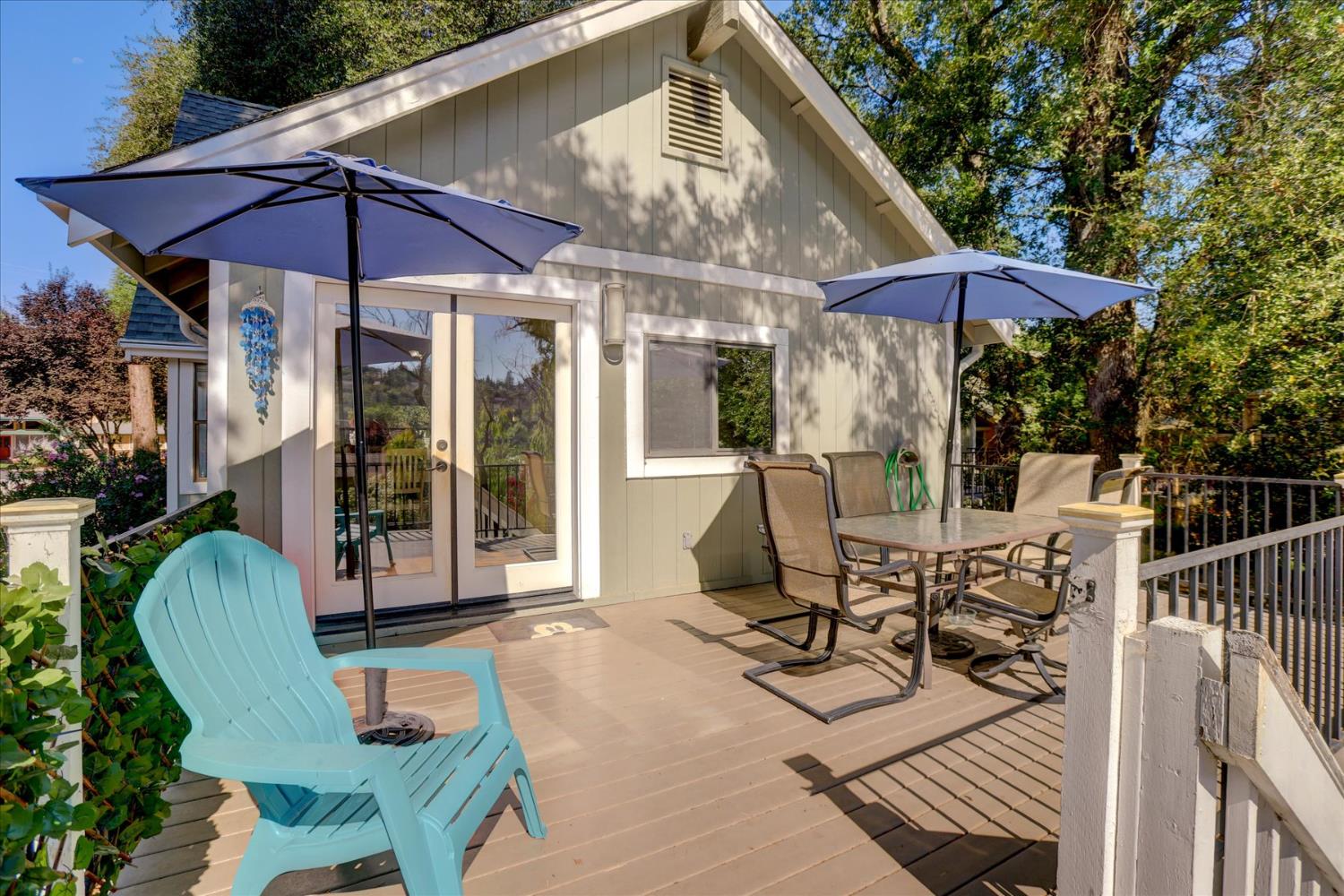 Detail Gallery Image 32 of 65 For 14051 Strawberry Cir, Penn Valley,  CA 95946 - 3 Beds | 3/1 Baths